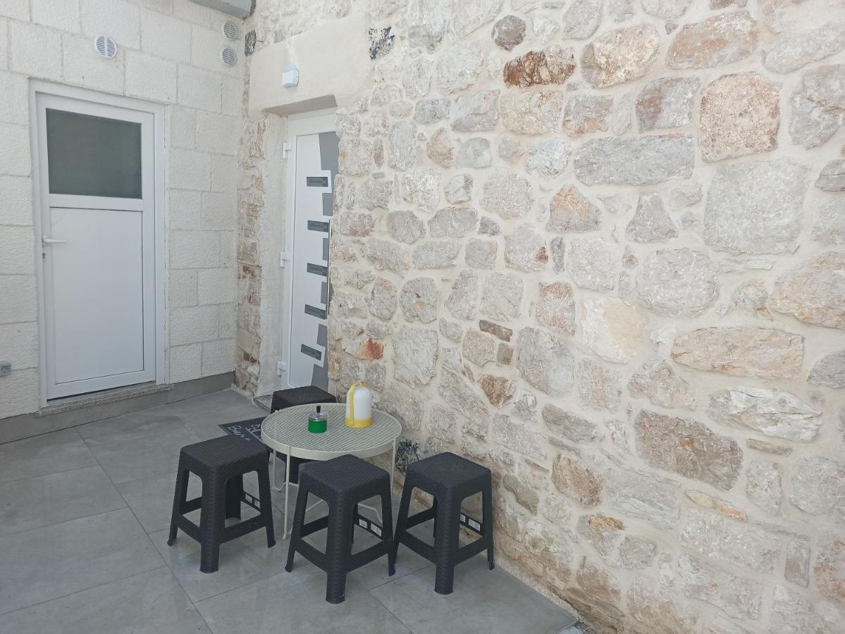 Grannyanny Apartment Sibenik Luaran gambar