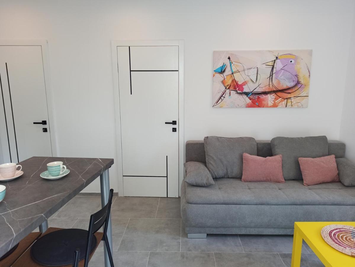 Grannyanny Apartment Sibenik Luaran gambar